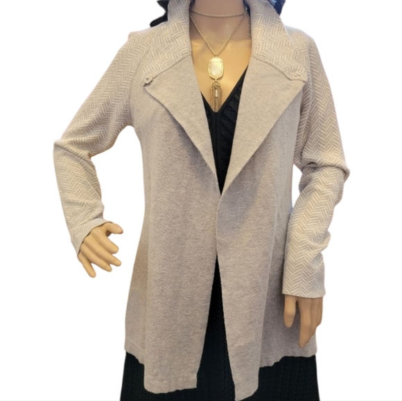 MAX STUDIO CARDIGAN SWEATER - Picture 2 of 5